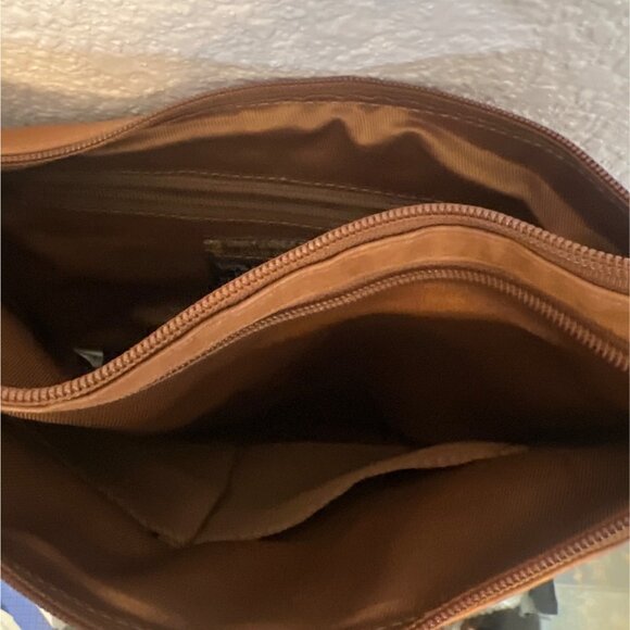Great American Leather Works Tan Leather Shoulder Bag Crossbody Purse Adjustable - Picture 13 of 14